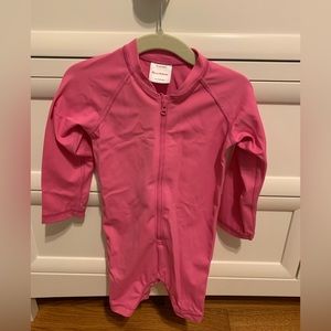 Hanna Andersson rash guard size 2T